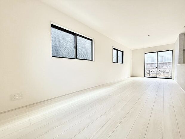 ■くつろぎと笑顔が集まる、心温まるリビング