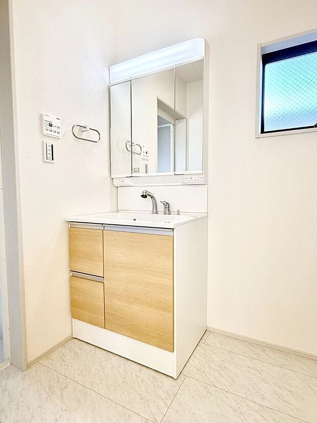 ■朝の準備がスムーズにできる広さです