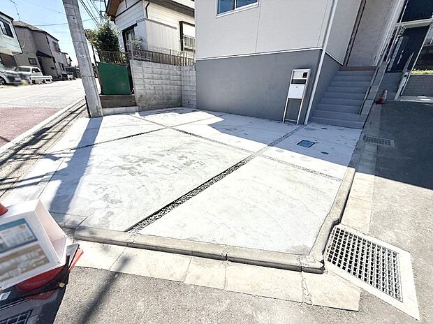 ■自宅にある駐車スペースなので安心ですね