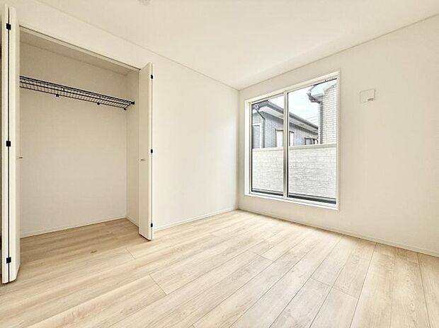 ■落ち着いた雰囲気のお部屋で心が安らぐ空間