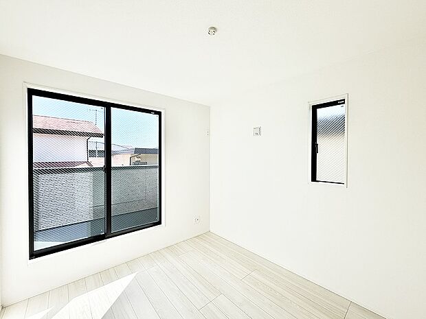 ■落ち着いた雰囲気のお部屋で心が安らぐ空間