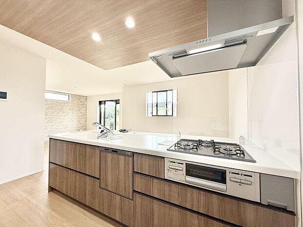 ■美味しい時間が生まれる、笑顔あふれるキッチン