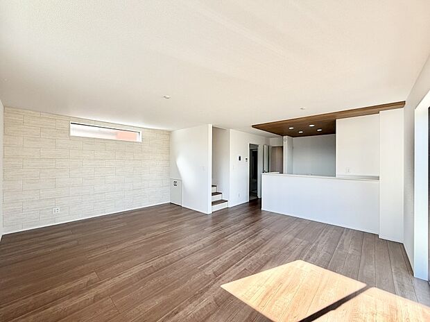 ■くつろぎと笑顔が集まる、心温まるリビング