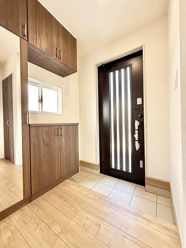 ■ ここから始まる一日、すっきり整った玄関