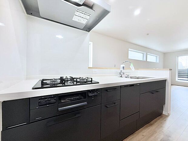 ■家族の絆を深める、温もりのあるキッチン