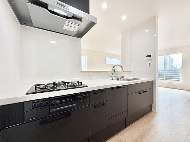 ■作る楽しみと食べる幸せを届けるキッチン