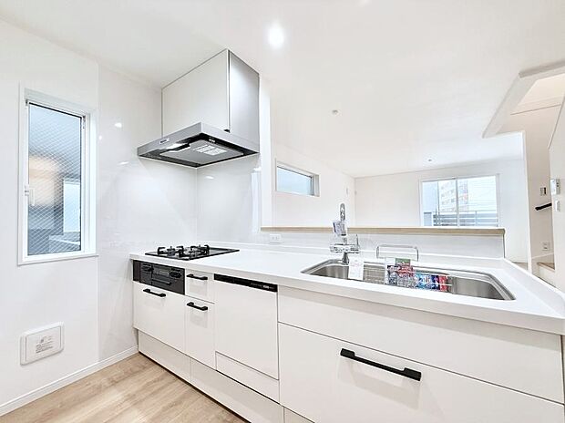 ■家族の絆を深める、温もりのあるキッチン