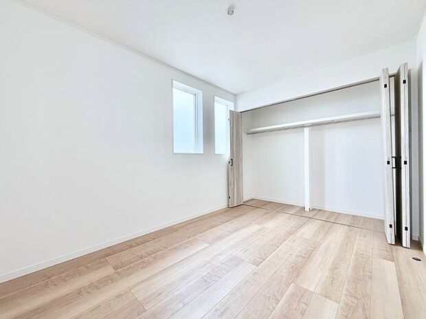 ■広いクローゼット、収納は多い方が嬉しいですね！