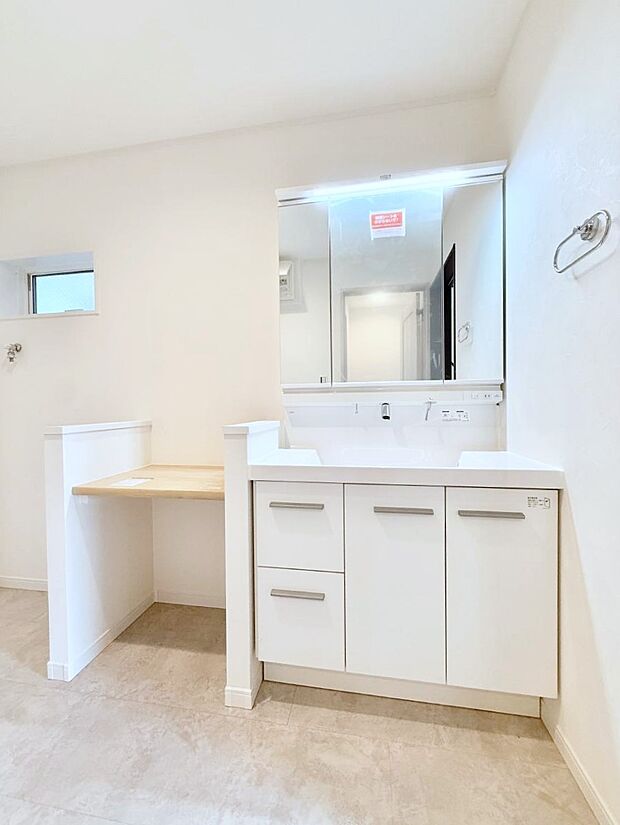 ■広々とゆとりのある洗面所♪