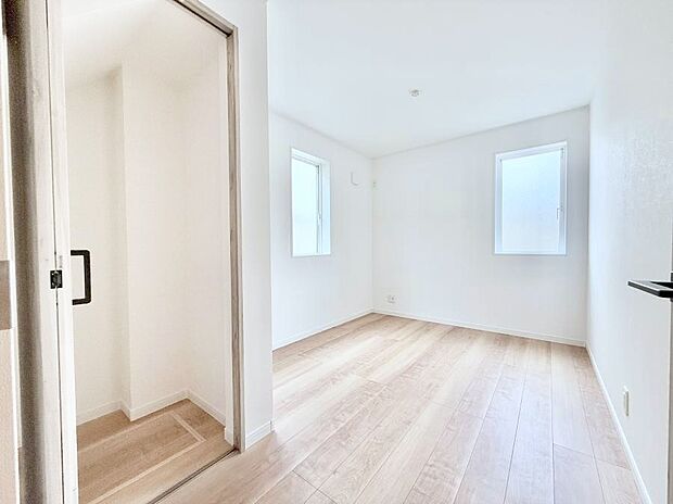 ■豊富な収納でスッキリしたお部屋に！