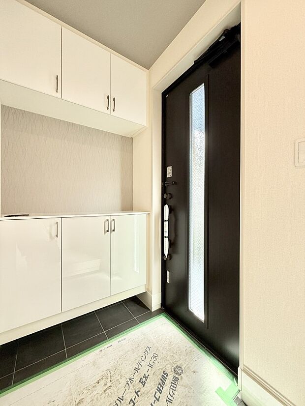 ■ シンプルで美しく、快適な暮らしの入り口