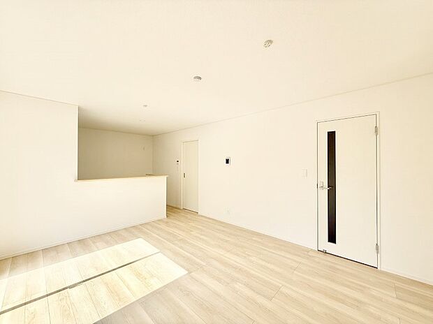 ■くつろぎと笑顔が集まる、心温まるリビング