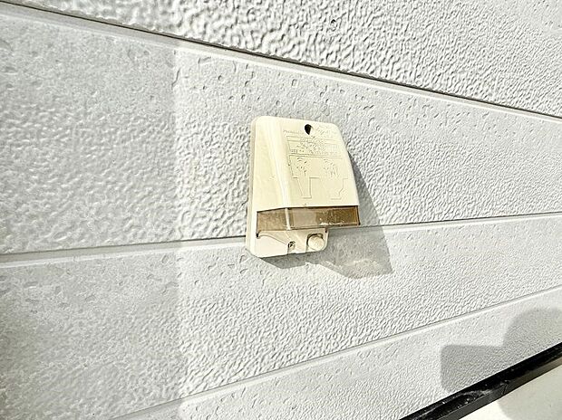 ■室内のコンセントから延長コードを引っ張る手間がなくなります。