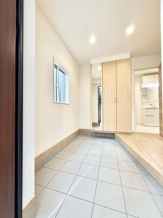 ■ ここから始まる一日、すっきり整った玄関