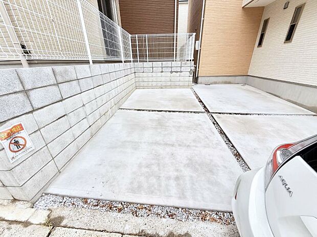 ■自宅にある駐車スペースなので安心ですね