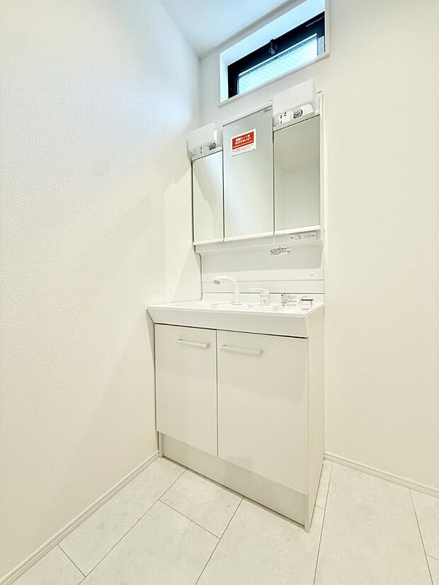 ■朝の準備がスムーズにできる広さです