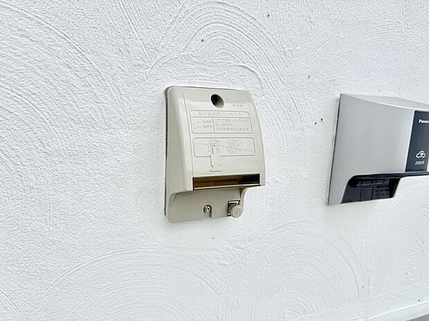 ■屋外に電源コンセントがあれば、高圧洗浄機で窓や外壁を掃除するなど便利です。