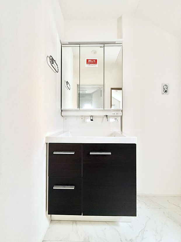 ■朝の準備がスムーズにできる広さです