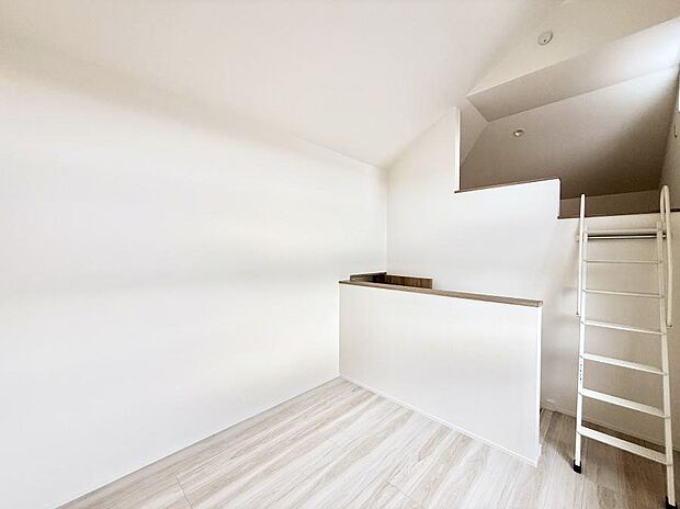 ■落ち着いた色合いのお部屋で穏やかな時間を楽しめます