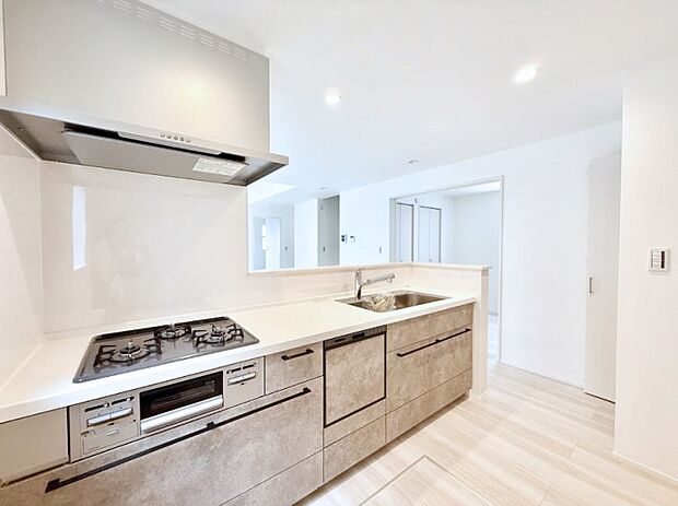 ■家族の絆を深める、温もりのあるキッチン