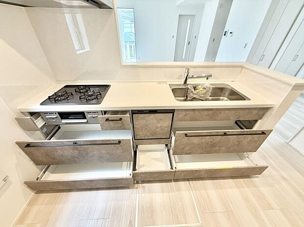 ■料理がもっと楽しくなる、快適なキッチン空間