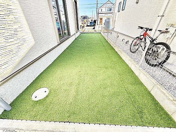 1号棟 ■暮らしに潤いを与える、緑が取り入れられた住まいです