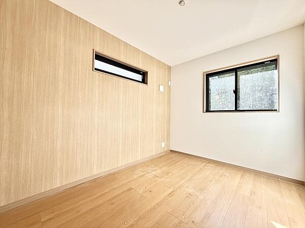2号棟  ■窓の配置や通気性の良い設計で部屋の空気がこもらず、常に新鮮な空気が流れます