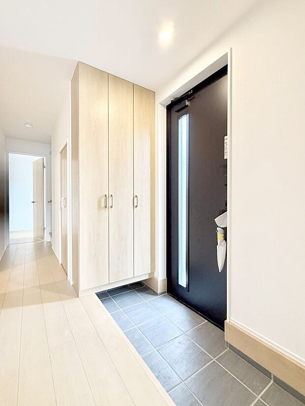 ■ ここから始まる一日、すっきり整った玄関