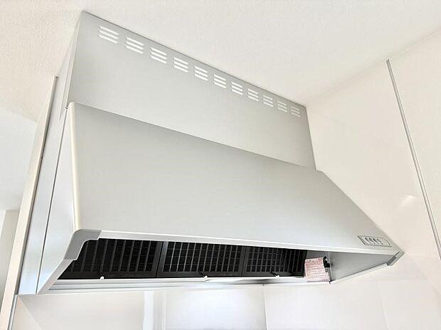 ■調理時の蒸気や匂いが換気扇に誘導され、効率的に排煙ができます。