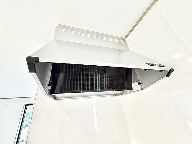 ■調理時の蒸気や匂いが換気扇に誘導され、効率的に排煙ができます。