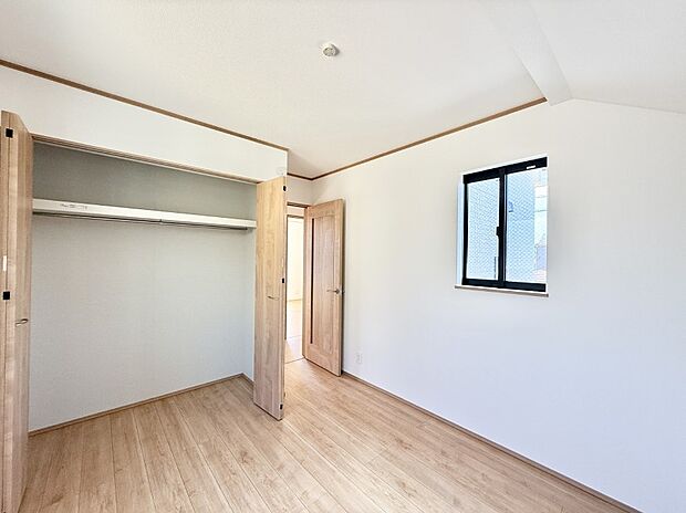 ■落ち着いた雰囲気のお部屋で心が安らぐ空間