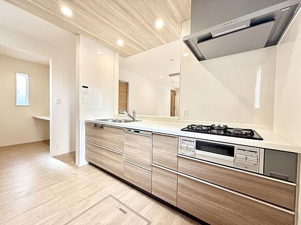 ■広々キッチンでお子さんも一緒にお手伝いできます!