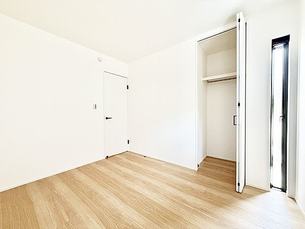 自分だけのスペース　どんなお部屋にするかとっても楽しみですね  