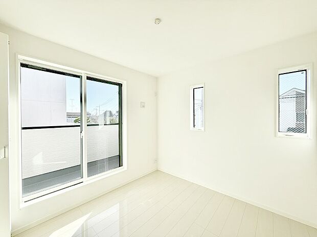 ■落ち着いた色合いのお部屋で穏やかな時間を楽しめます