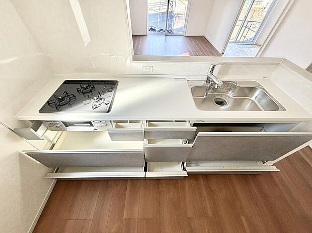 ■料理がもっと楽しくなる、快適なキッチン空間