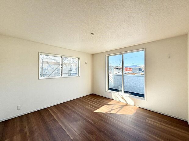 ■窓の配置や通気性の良い設計で部屋の空気がこもらず、常に新鮮な空気が流れます