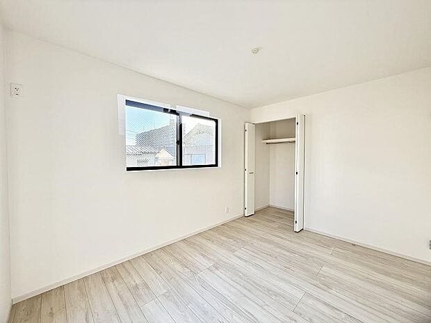 ■落ち着いた色合いのお部屋で穏やかな時間を楽しめます