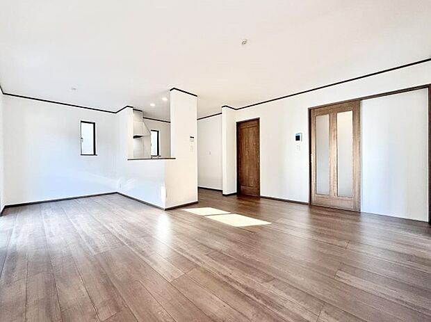 ■くつろぎと笑顔が集まる、心温まるリビング