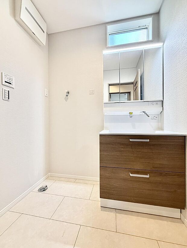 ■朝の準備がスムーズにできる広さです