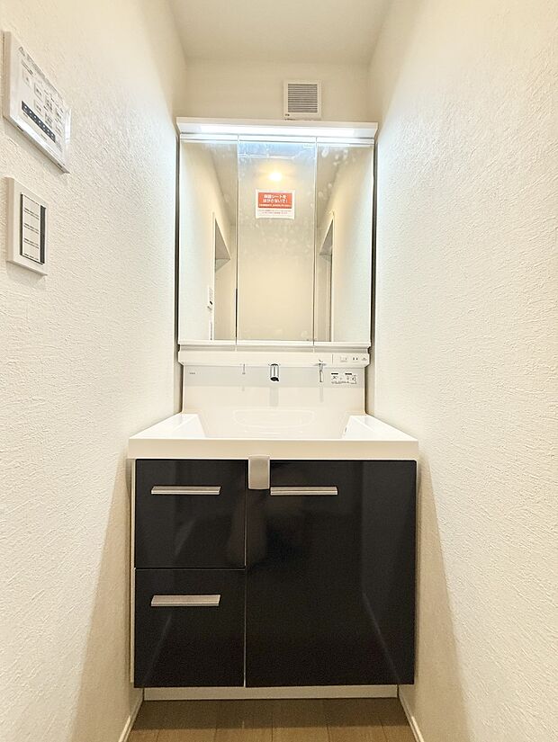 ■朝の準備がスムーズにできる広さです