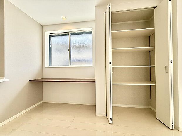 ■便利なカウンター付き