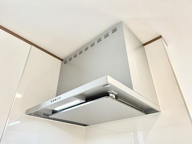 ■調理時の蒸気や匂いが換気扇に誘導され、効率的に排煙ができます。