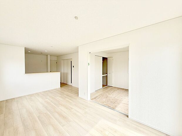 ■くつろぎと笑顔が集まる、心温まるリビング