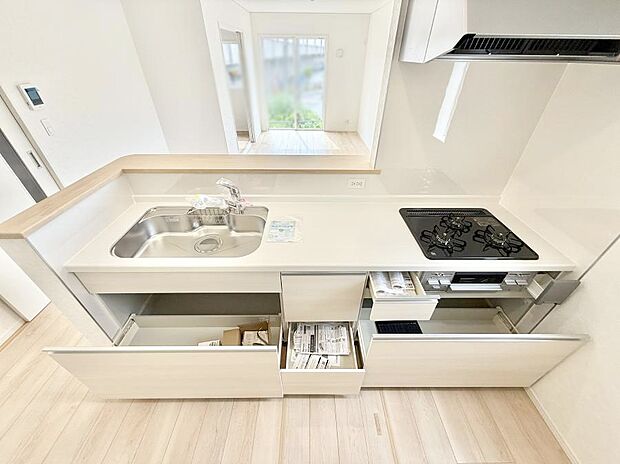 ■料理がもっと楽しくなる、快適なキッチン空間