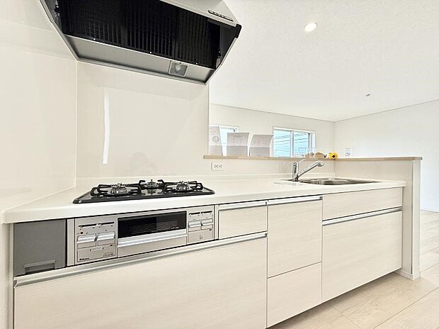 ■シンプルで美しく心地よい時間を生むキッチン空間