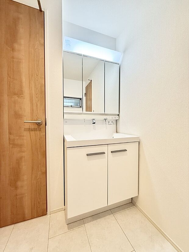 ■朝の準備がスムーズにできる広さです