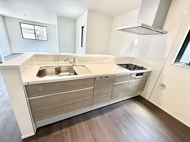 ■美味しい時間が生まれる、笑顔あふれるキッチン