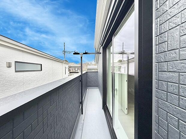 ■ 季節の移ろいを感じられる開放的な空間です