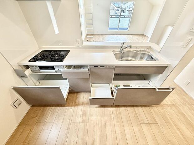 ■料理がもっと楽しくなる、快適なキッチン空間