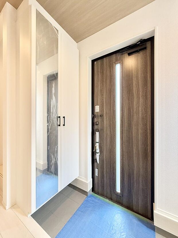 ■広々、綺麗な玄関でお客様をお出迎え!